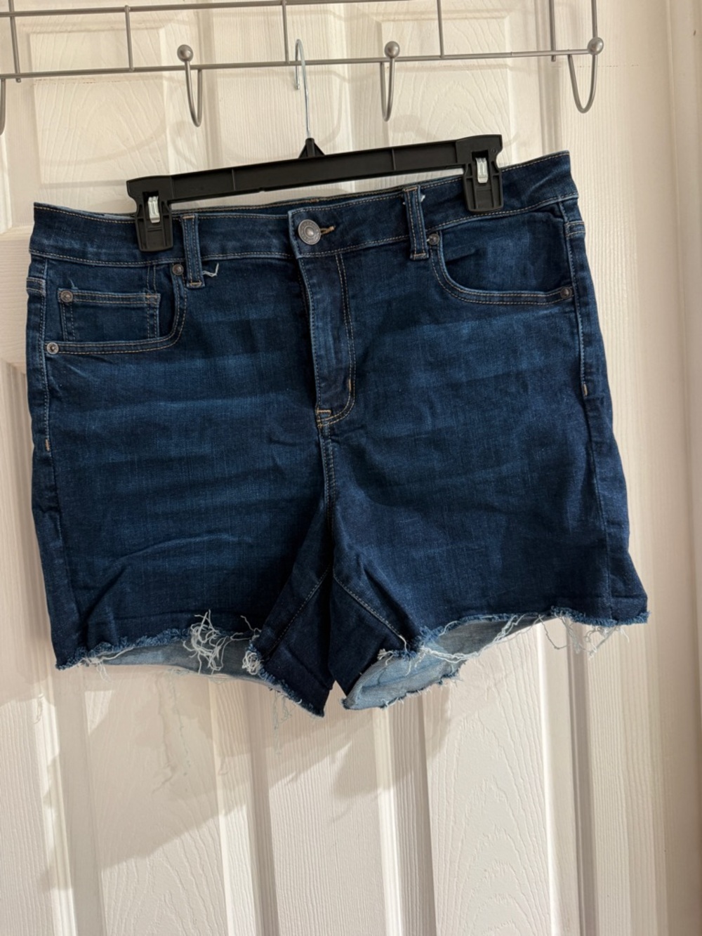 American Eagle High Rise Shortie